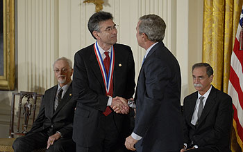 Photo of 2007 National Medal of Science Awardee Robert Lefkowitz.