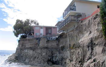 houses on a coast