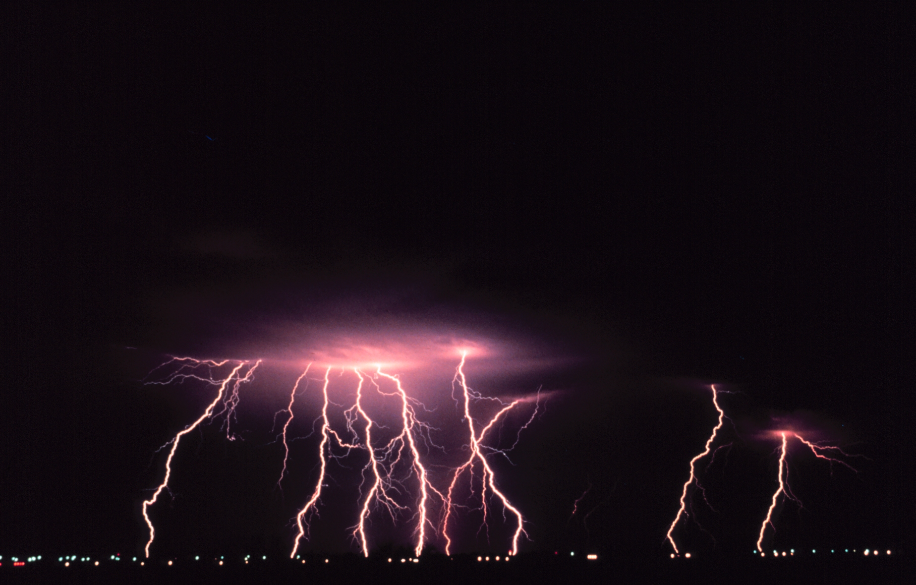 Plains Elevated Convection at Night (PECAN) scientists are studying nighttime thunderstorms.