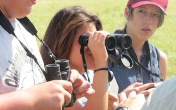 Students with binoculars at horned toad camp in Oklahoma