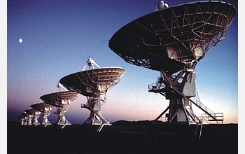 The Very Large Array observatory consists of 27 radio antennas in a Y-shaped configuration.
