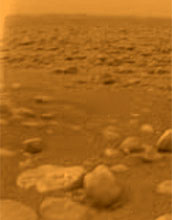 An image of rock-like objects on Titan's surface.