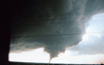 Photo of a tornado.