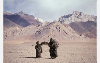 Tibetan mother and child