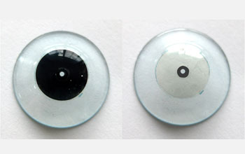 Photo of polarized contact lens developed by Innovega.