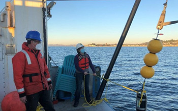 Researchers aboard the R/V Rachel Carson are collecting data near the Alki Point vent field.