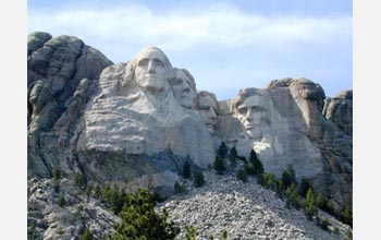 Photo of Mt. Rushmore.