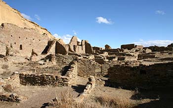 The north wall and room block of Pueblo Bonito