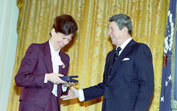 Joan A. Steitz and President Ronald Reagan