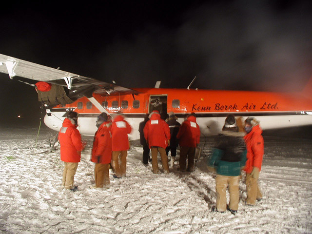 Plane and people at South Pole